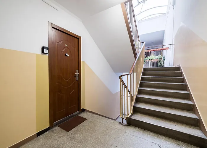 Osiedle Piastowskie Standard By Bookinghost Πόζναν