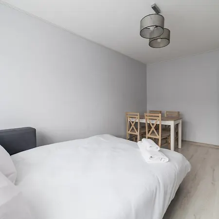 Osiedle Piastowskie Standard By Bookinghost Daire *