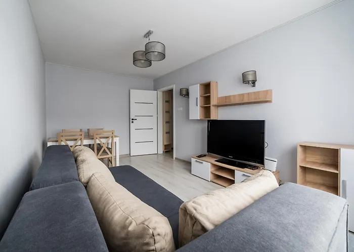 Osiedle Piastowskie Standard By Bookinghost